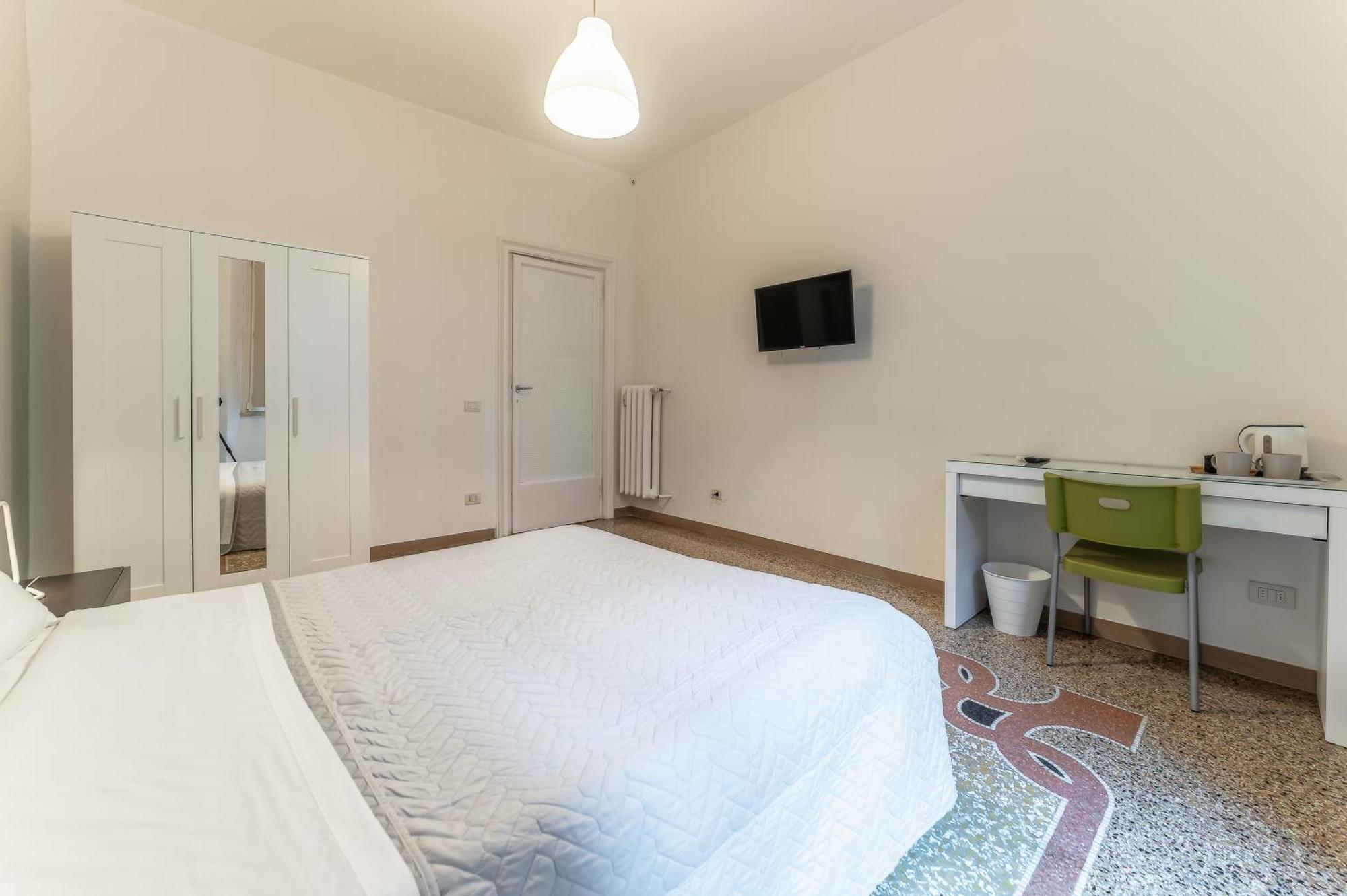 Gasthof Azzurra B&B - Metro Lodi Rom